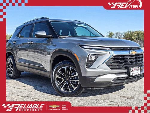 Sterling Gray Metallic 2025 Chevrolet Trailblazer LT