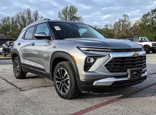 Sterling Gray Metallic 2025 Chevrolet Trailblazer LT