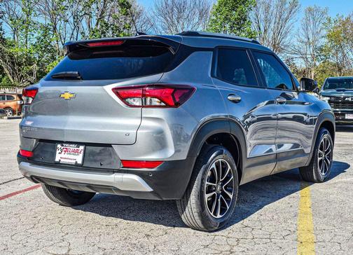 Sterling Gray Metallic 2025 Chevrolet Trailblazer LT