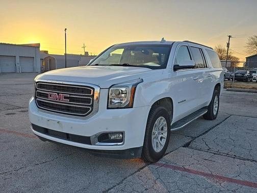 2020 GMC Yukon XL SLT