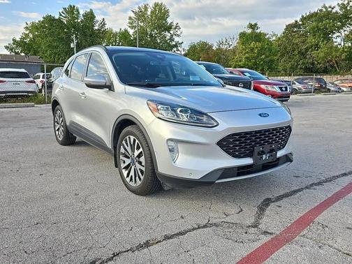 2020 Ford Escape Titanium
