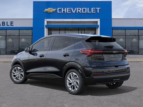Mosaic Black Metallic 2027 Chevrolet Bolt LT FWD