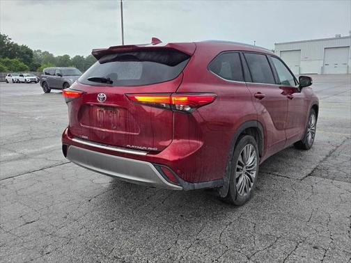 2021 Toyota Highlander Platinum