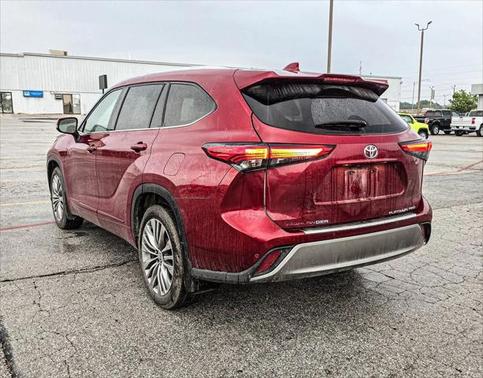2021 Toyota Highlander Platinum
