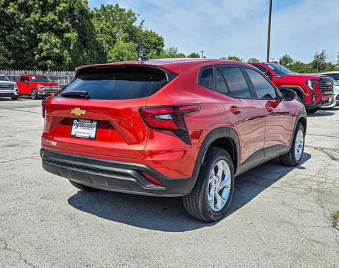 2024 Chevrolet Trax LS
