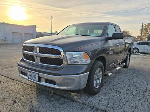2017 RAM 1500 SLT