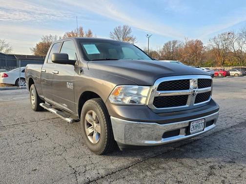 2017 RAM 1500 SLT