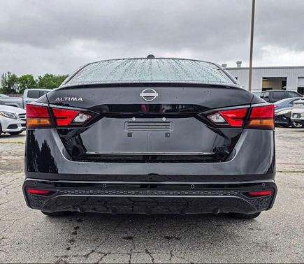 Super Black 2025 Nissan Altima SV FWD