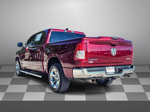 Delmonico Red Pearlcoat 2021 RAM 1500 Big Horn/Lone Star