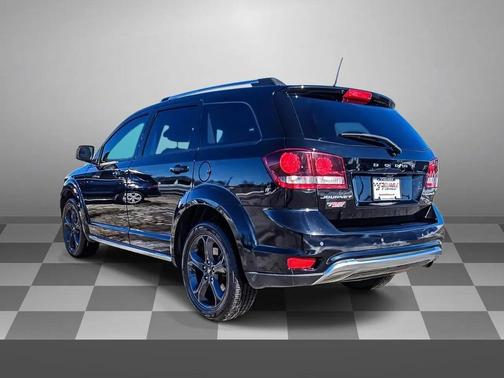 2020 Dodge Journey Crossroad