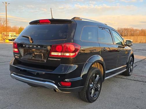 2020 Dodge Journey Crossroad