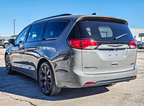 2020 Chrysler Pacifica Red S Edition