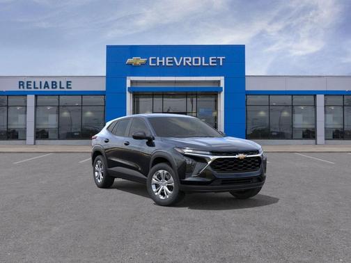 Mosaic Black Metallic 2026 Chevrolet Trax LS