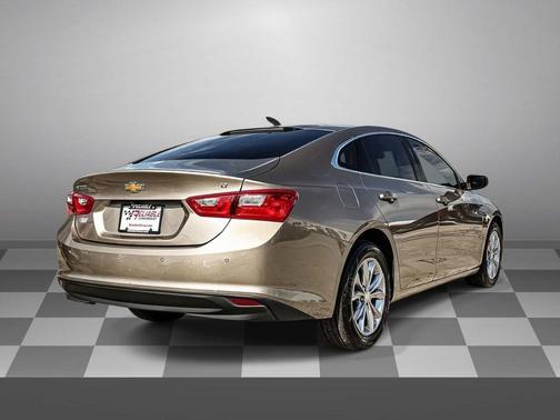 Mineral Gray Metallic 2025 Chevrolet Malibu FWD 1LT