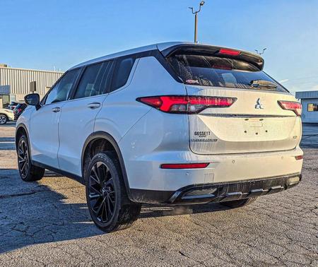 2023 Mitsubishi Outlander SEL Black Edition S-AWC