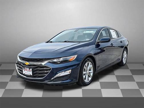 2022 Chevrolet Malibu FWD LT