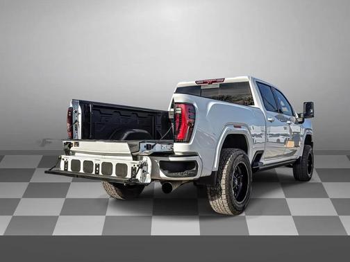 2024 GMC Sierra 2500 AT4