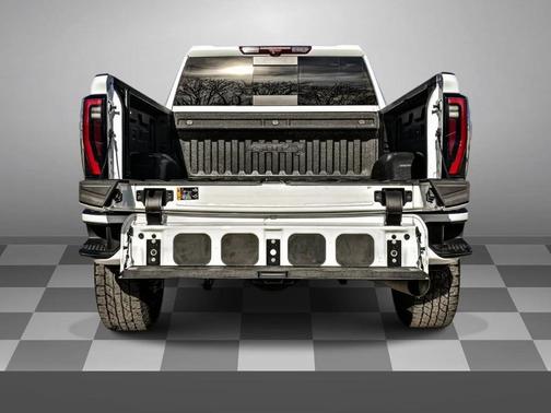 2024 GMC Sierra 2500 AT4