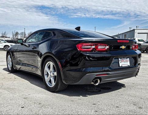 2023 Chevrolet Camaro 2LT