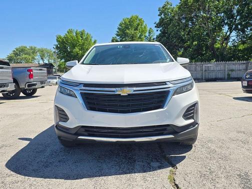 Summit White 2024 Chevrolet Equinox 1LT