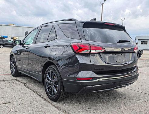 2022 Chevrolet Equinox FWD RS