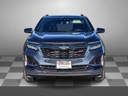 Iron Gray Metallic 2022 Chevrolet Equinox FWD RS