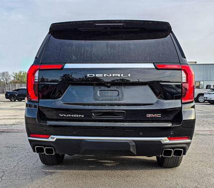 2025 GMC Yukon XL Denali