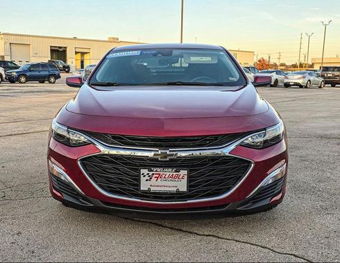 2025 Chevrolet Malibu FWD RS