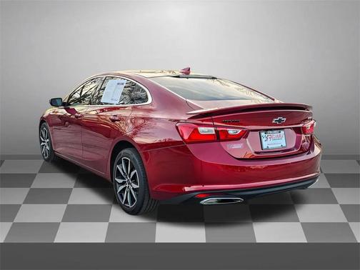 2025 Chevrolet Malibu FWD RS