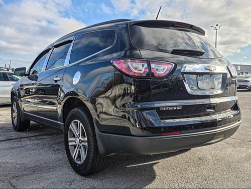 Mosaic Black Metallic 2017 Chevrolet Traverse 1LT