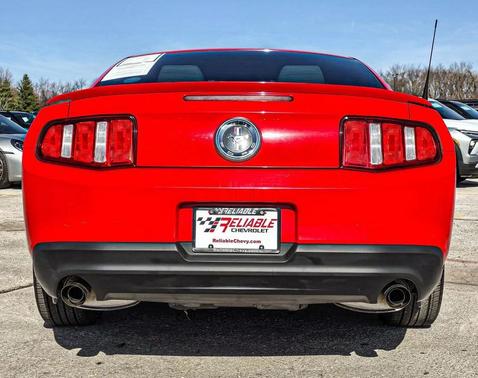 2012 Ford Mustang V6