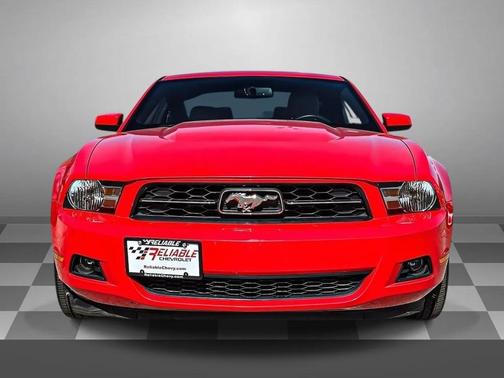 2012 Ford Mustang V6