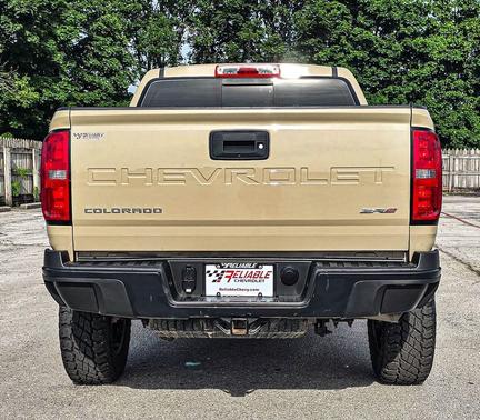 Sand Dune Metallic 2022 Chevrolet Colorado ZR2