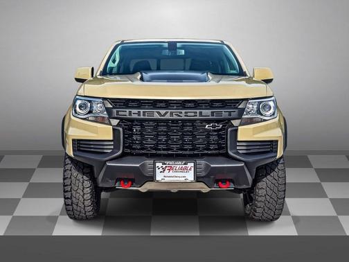 Sand Dune Metallic 2022 Chevrolet Colorado ZR2