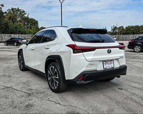 2022 Lexus UX 200 Base