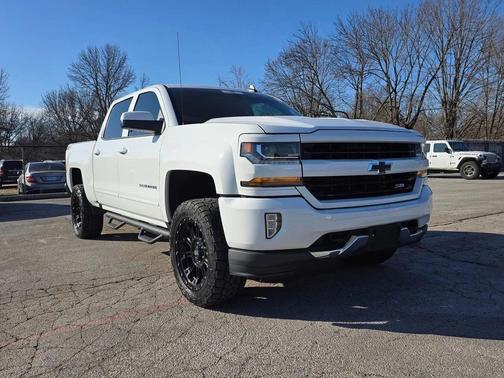 2018 Chevrolet Silverado 1500 2LT