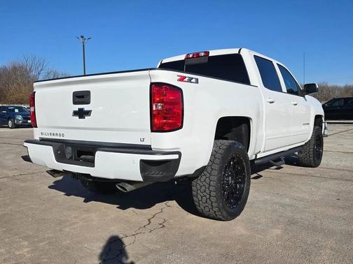 2018 Chevrolet Silverado 1500 2LT