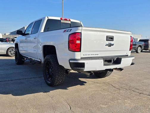 2018 Chevrolet Silverado 1500 2LT