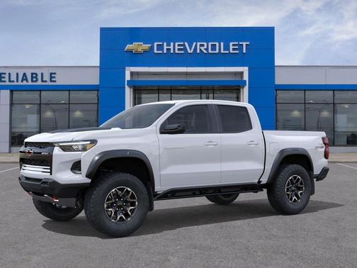 Summit White 2026 Chevrolet Colorado ZR2