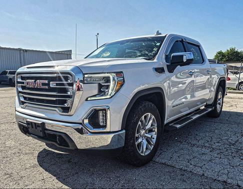 White Frost Tricoat 2021 GMC Sierra 1500 SLT
