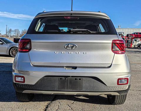 2023 Hyundai VENUE SEL