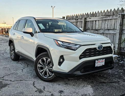 2022 Toyota RAV4 Hybrid XLE Premium