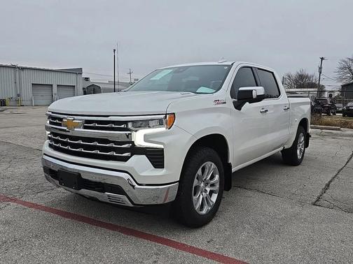 2025 Chevrolet Silverado 1500 LTZ
