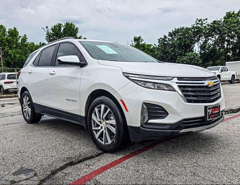 Iridescent Pearl Tricoat 2022 Chevrolet Equinox 1LT