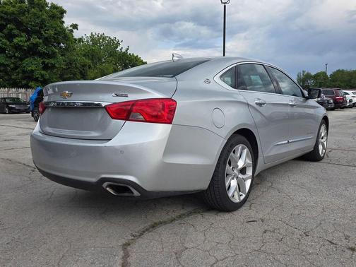 Silver Ice Metallic 2018 Chevrolet Impala 2LZ
