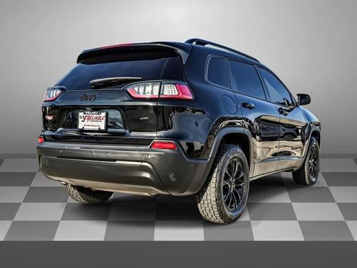 2023 Jeep Cherokee Altitude