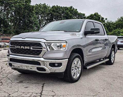 Billet Silver Metallic Clearcoat 2023 RAM 1500 Big Horn/Lone Star