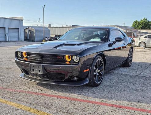 2016 Dodge Challenger R/T Scat Pack
