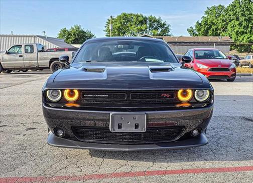 2016 Dodge Challenger R/T Scat Pack