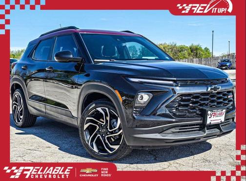 Mosaic Black Metallic 2025 Chevrolet Trailblazer RS